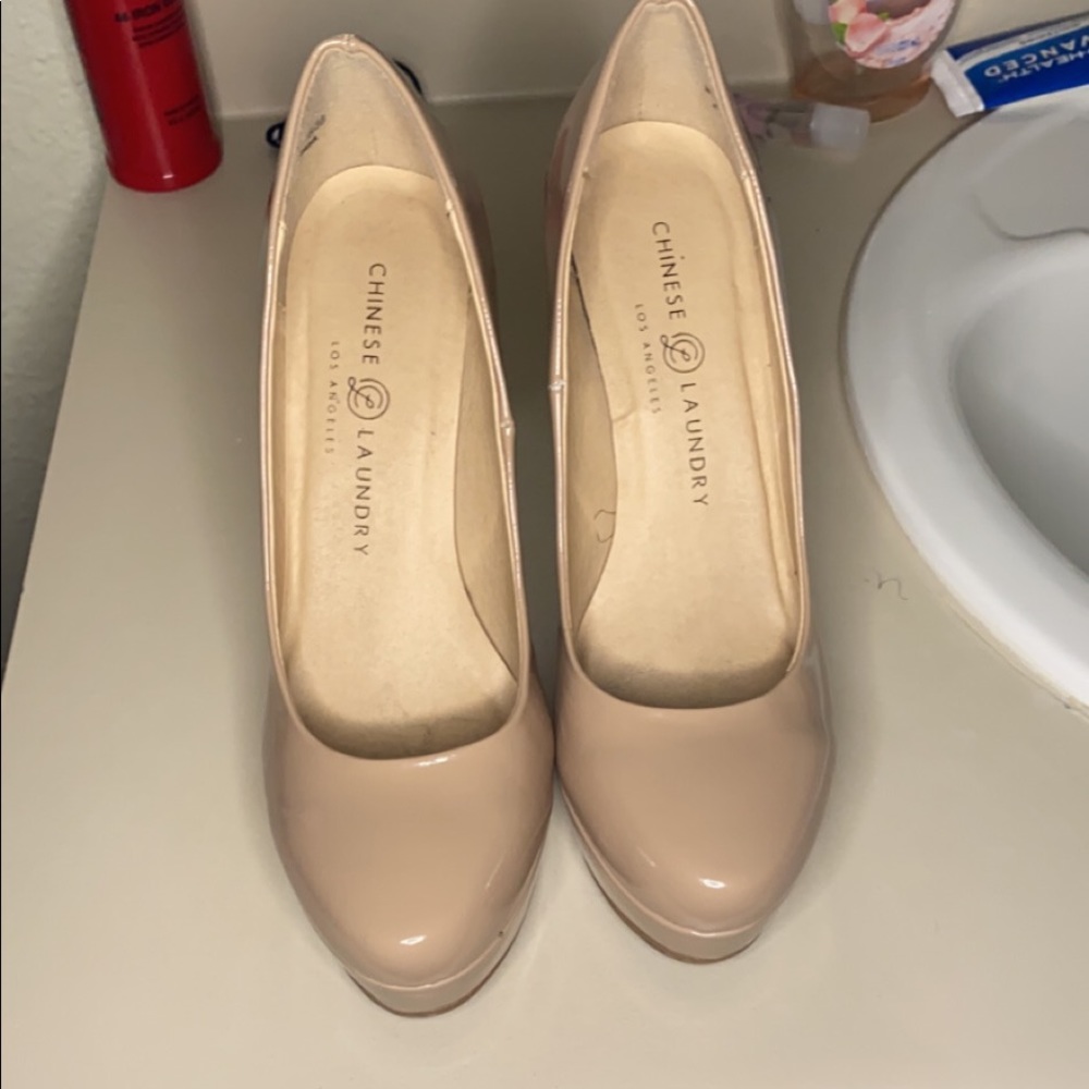 Beige heels
